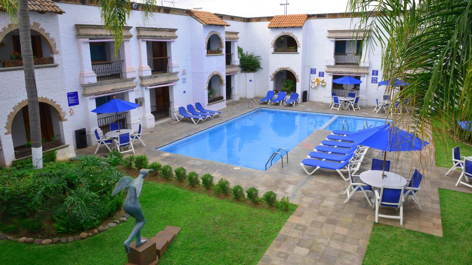 Holiday Inn Express Morelia By Ihg Экстерьер фото